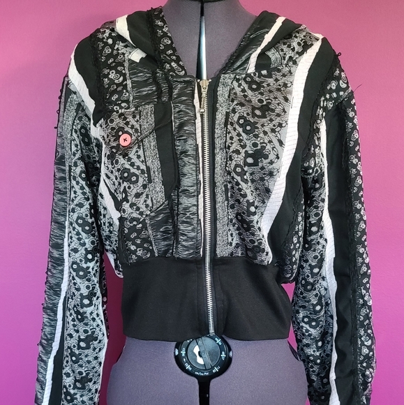 OOAK Pink & Black Lace Lolita crop Hoodie Jacket - Picture 1 of 12